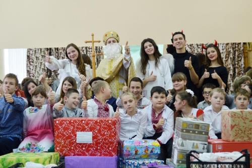 ЧудоТвориться людьми 